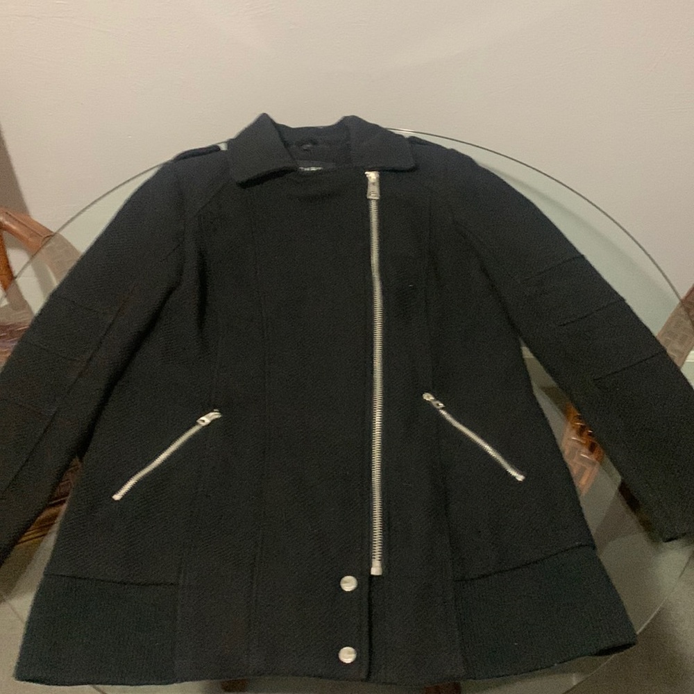 Great condition large guess jacket